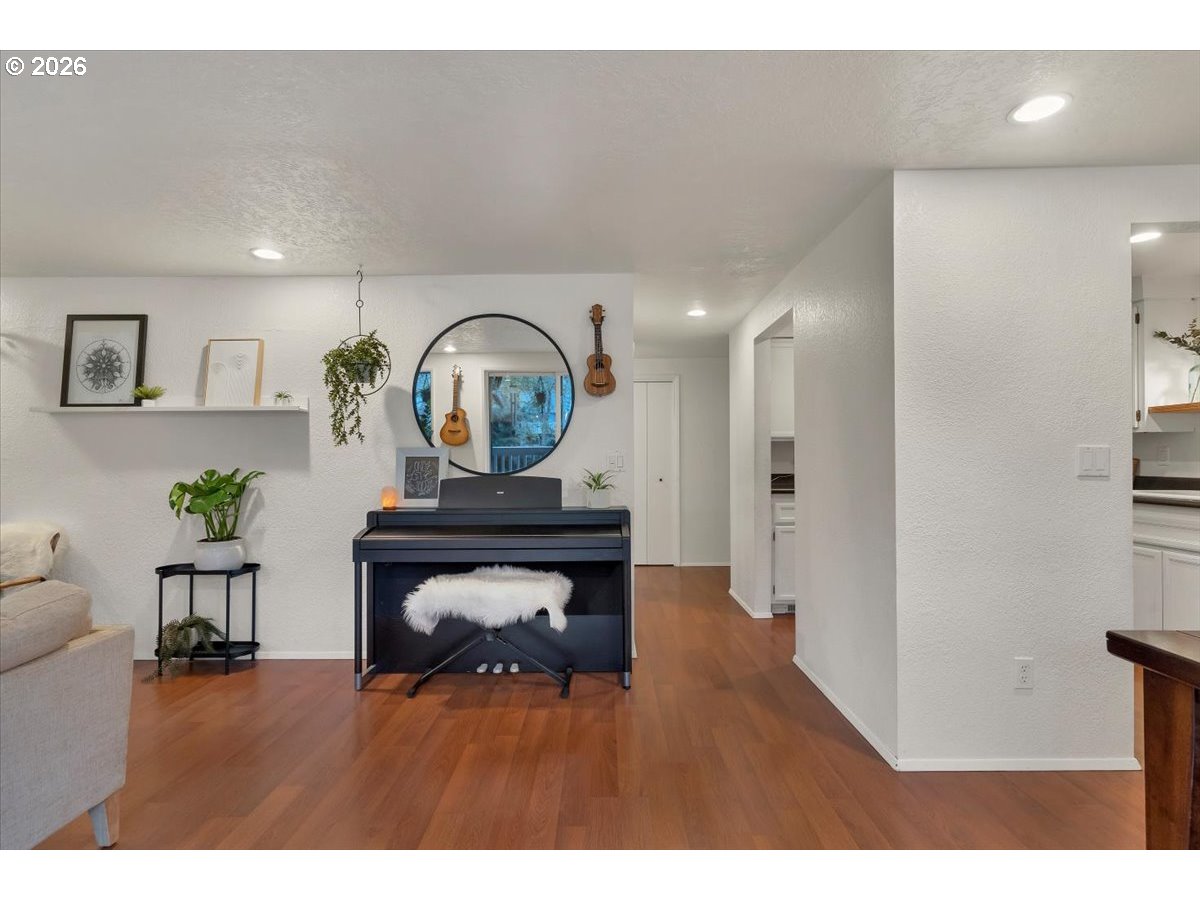 2550 Northwest Princess Street, Unit 102 Corvallis, OR 97330 - Photo 22 of 36