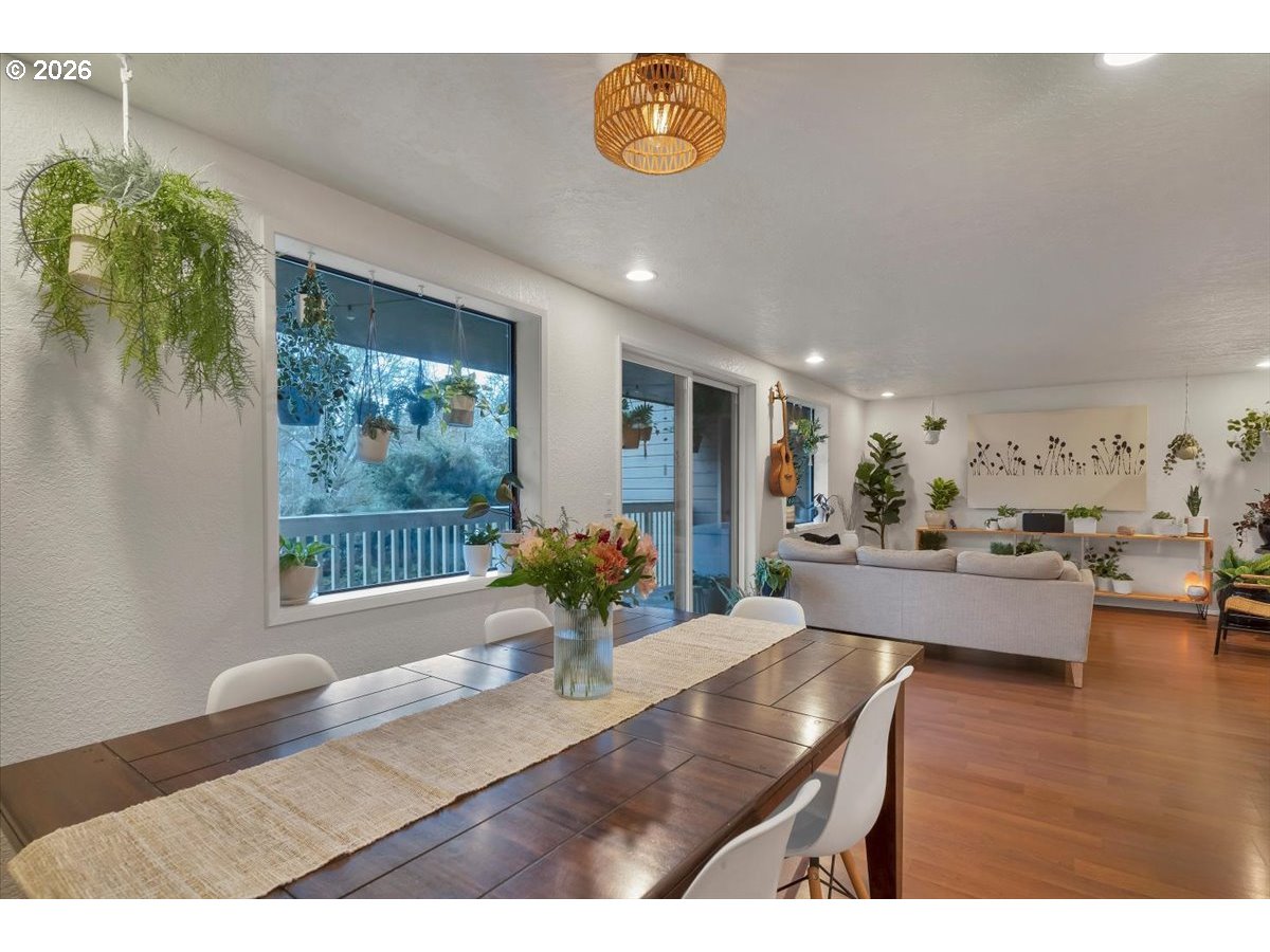 2550 Northwest Princess Street, Unit 102 Corvallis, OR 97330 - Photo 9 of 36