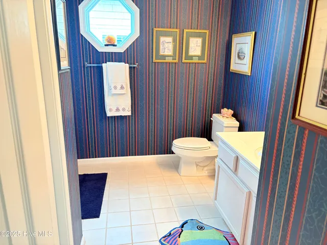 $989,000 | 2 Oleander Lane, Ocean Isle Beach, NC 28469