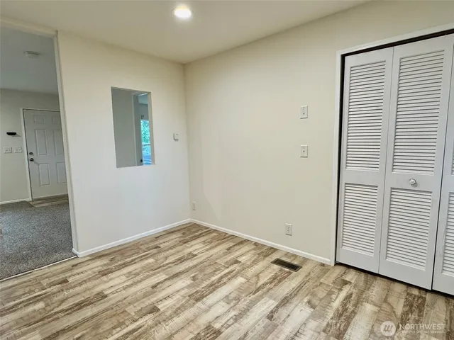 a view of empty room