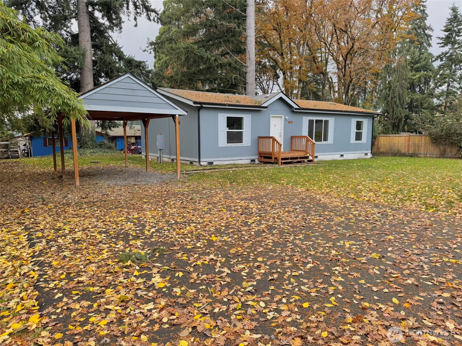 871 Spruce Street Southeast Olympia, WA 98503 - Photo 3 of 26