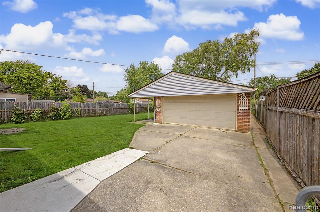 22260 Samuel Street Taylor, MI 48180 - Photo 25 of 41