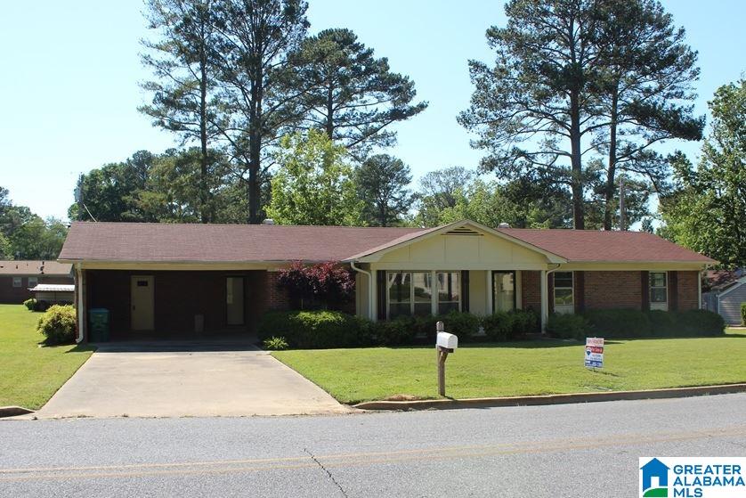 913 Pinecrest Road Sylacauga, AL 35151 - Photo 1 of 24