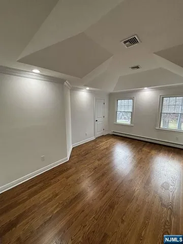 $1,899,999 | 124 Coopers Lane, River Vale, NJ 07675