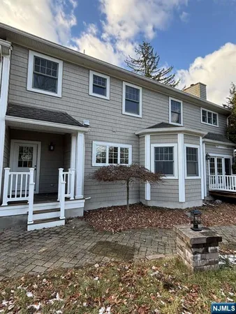 $1,700,000 | 124 Coopers Lane, River Vale, NJ 07675