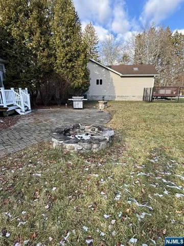 $1,899,999 | 124 Coopers Lane, River Vale, NJ 07675