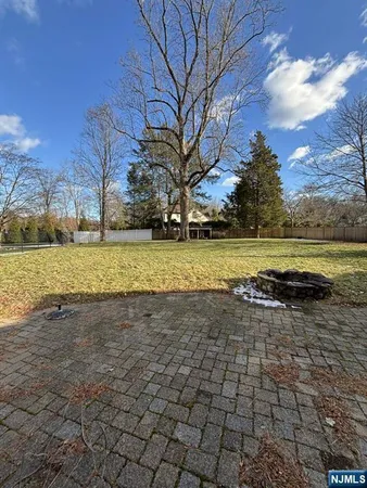 $1,700,000 | 124 Coopers Lane, River Vale, NJ 07675