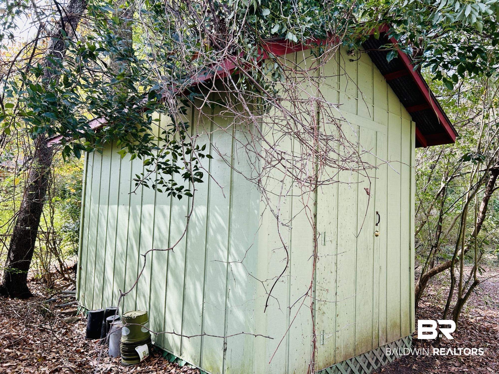 94 Diamond Street Mobile, AL 36611 - Photo 27 of 30 View of outbuilding