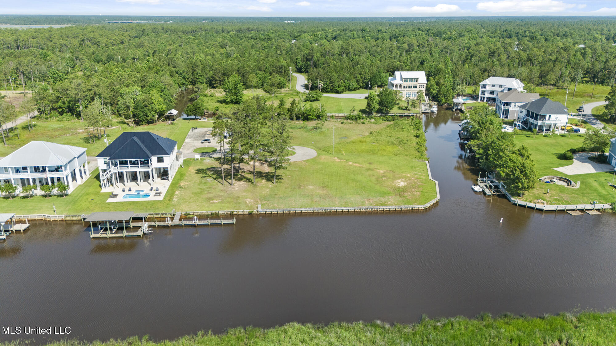 1434 Hanakealoha Place Diamondhead, MS 39525 - Photo 15 of 15 ghubphoto_008