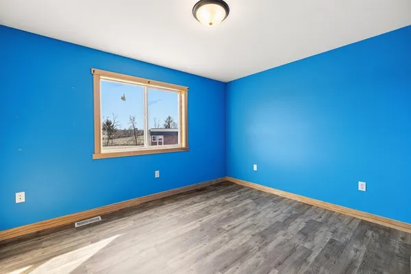 $565,000 | 27633 182nd Street, Holcombe, WI 54745