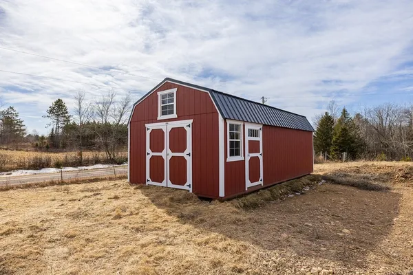 $565,000 | 27633 182nd Street, Holcombe, WI 54745