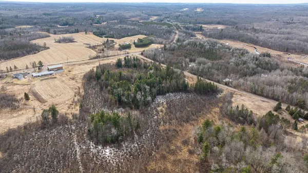 $565,000 | 27633 182nd Street, Holcombe, WI 54745
