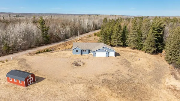 $565,000 | 27633 182nd Street, Holcombe, WI 54745