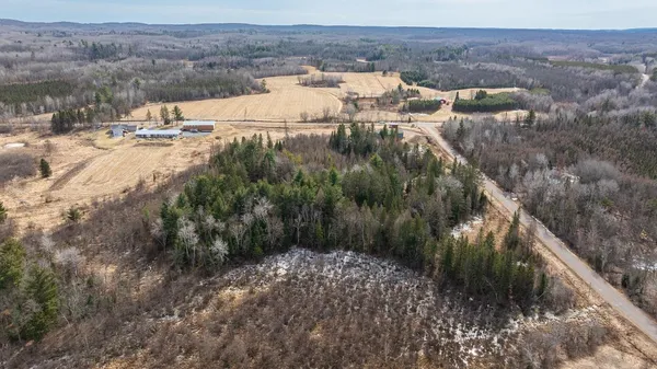 $565,000 | 27633 182nd Street, Holcombe, WI 54745