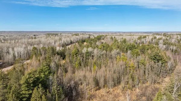 $565,000 | 27633 182nd Street, Holcombe, WI 54745