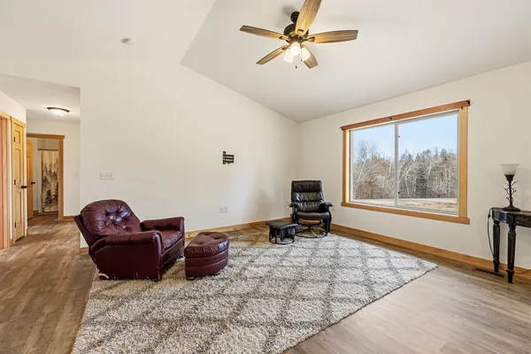 $565,000 | 27633 182nd Street, Holcombe, WI 54745