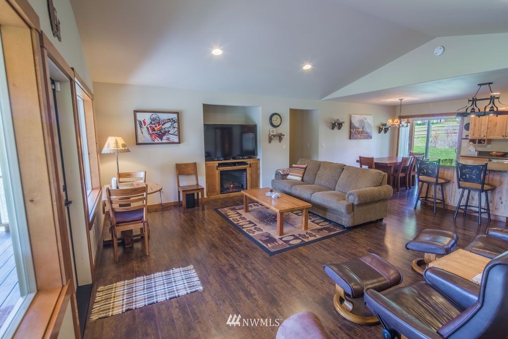 360 Colfax Road Cle Elum, WA 98922 - Photo 10 of 25 Gallery Image 10