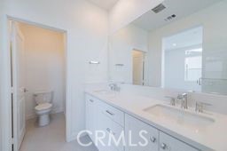 281 Lynx Irvine, CA 92618 - Photo 15 of 23