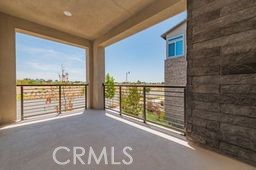 281 Lynx Irvine, CA 92618 - Photo 6 of 23