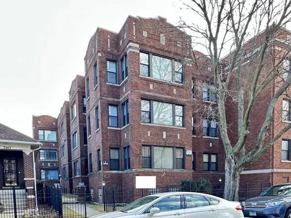 $1,275 | 7149 South Constance Avenue, Unit 2W, Chicago, IL 60649