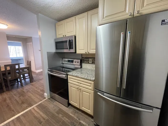 $2,200 | 46 Silver Hill Lane, Unit 2, Natick, MA 01760