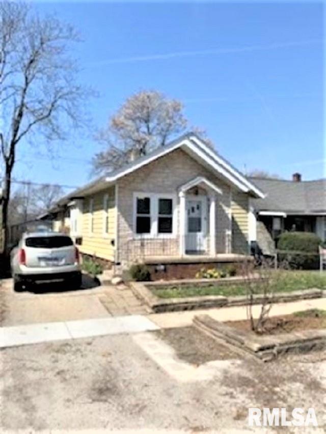 1243 North 2nd Street Springfield, IL 62702 - Photo 2 of 18