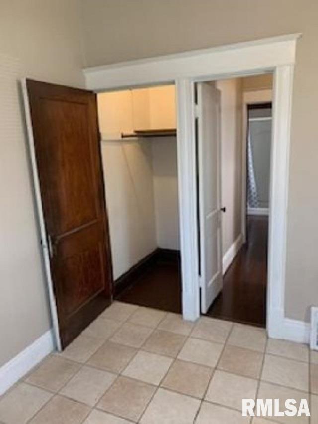 1243 North 2nd Street Springfield, IL 62702 - Photo 9 of 18