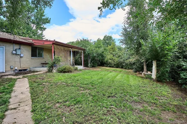 a view of a bench in the porch