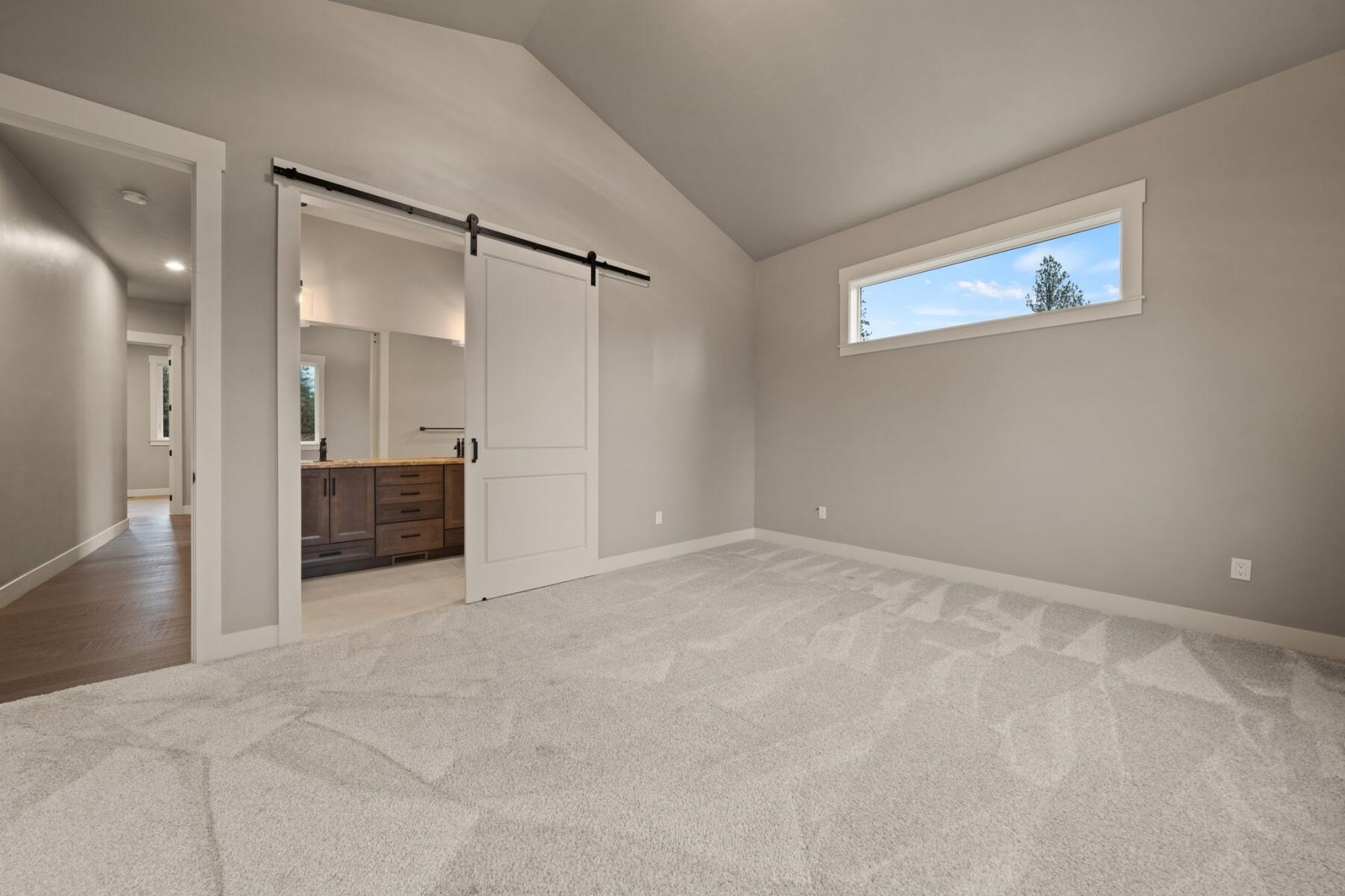 60201 Sunset View Drive Bend, OR 97702 - Photo 25 of 51 batch_23-web-or-mls-Riley Visuals-22