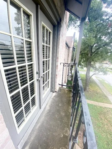 $1,600 | 2216 San Gabriel Street, Unit 304, Austin, TX 78705