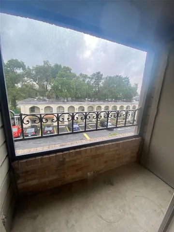 $1,600 | 2216 San Gabriel Street, Unit 304, Austin, TX 78705