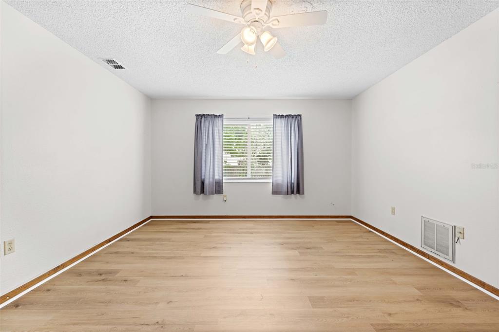 5180 Quintilis Street Spring Hill, FL 34608 - Photo 19 of 48