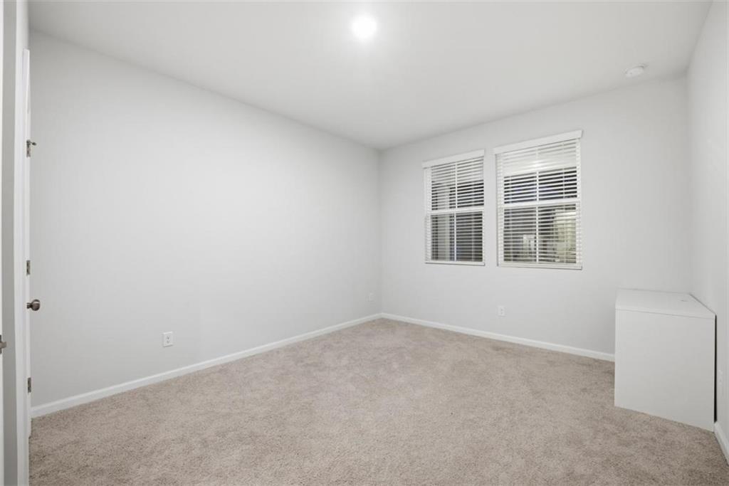 7129 Timberland Trail Lithonia, GA 30058 - Photo 7 of 33