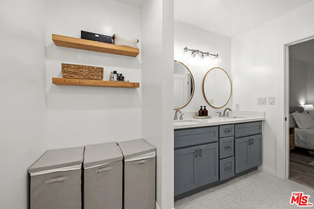 $689,000 | 5651 Windsor Way, Unit 101, Culver City, CA 90230