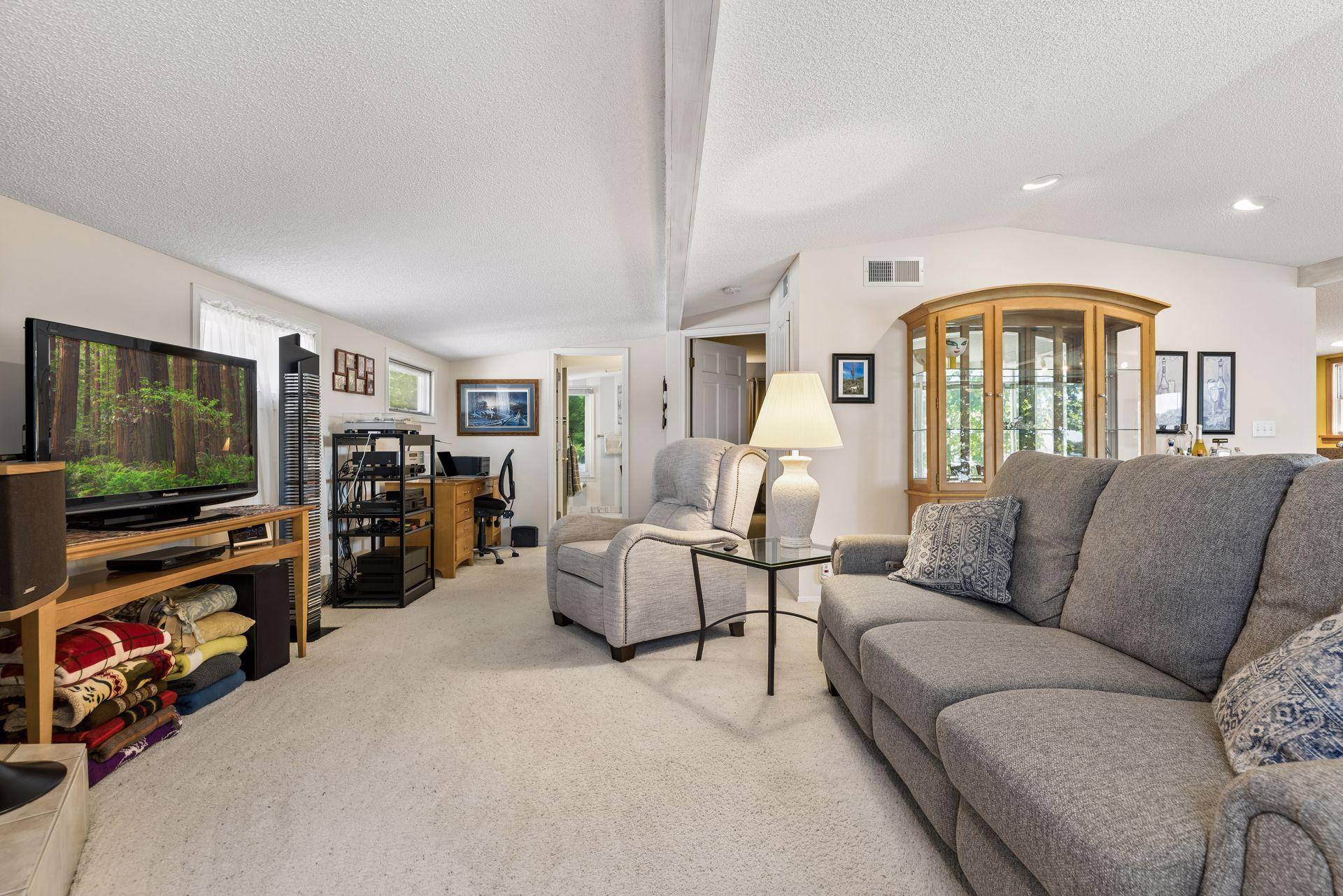 3335 Crystal Bay Road Wayzata, MN 55391 - Photo 23 of 44