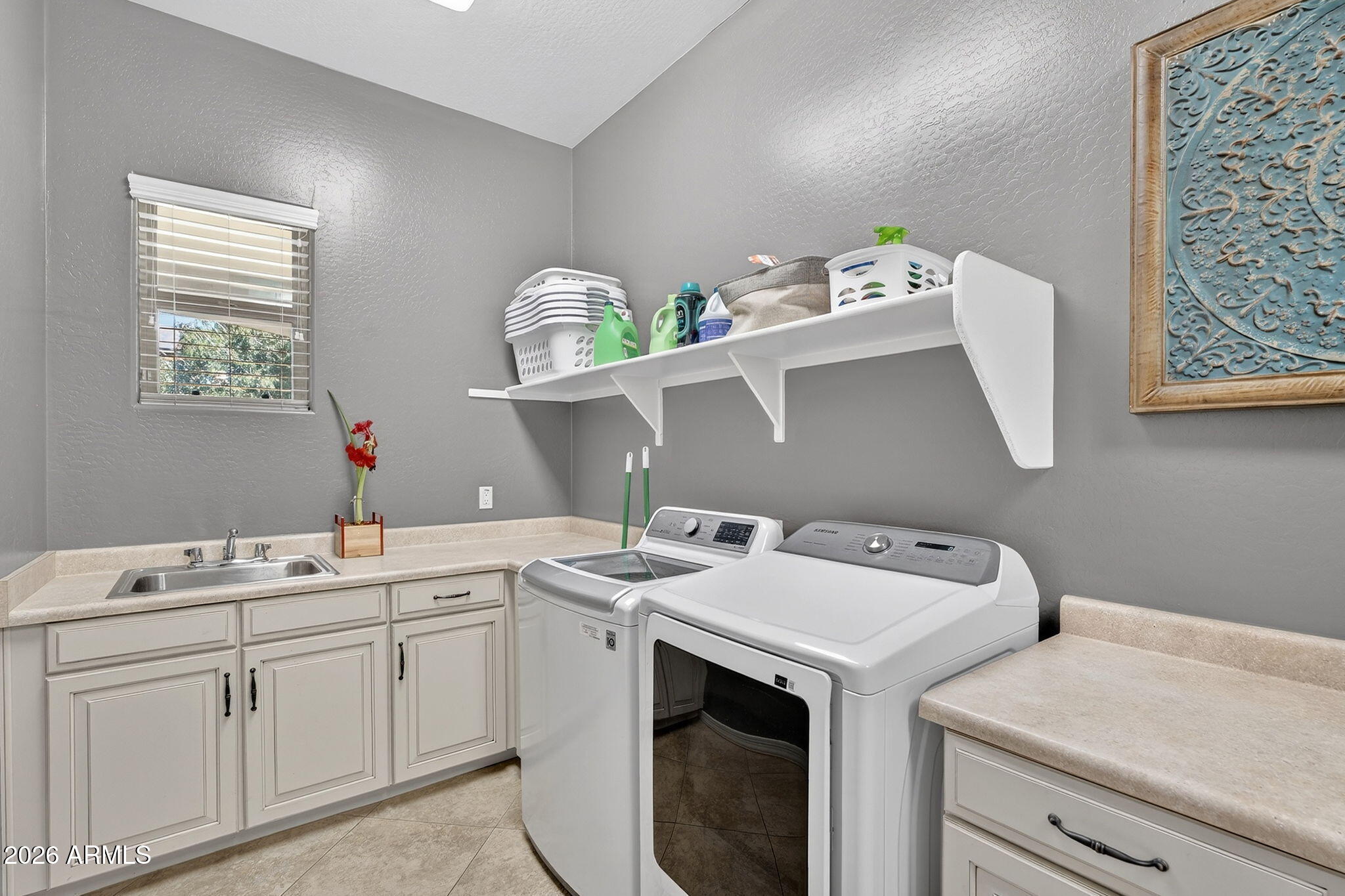 2926 East Wyatt Way Gilbert, AZ 85297 - Photo 20 of 71 59-web-or-mls-31 Wyatt Way