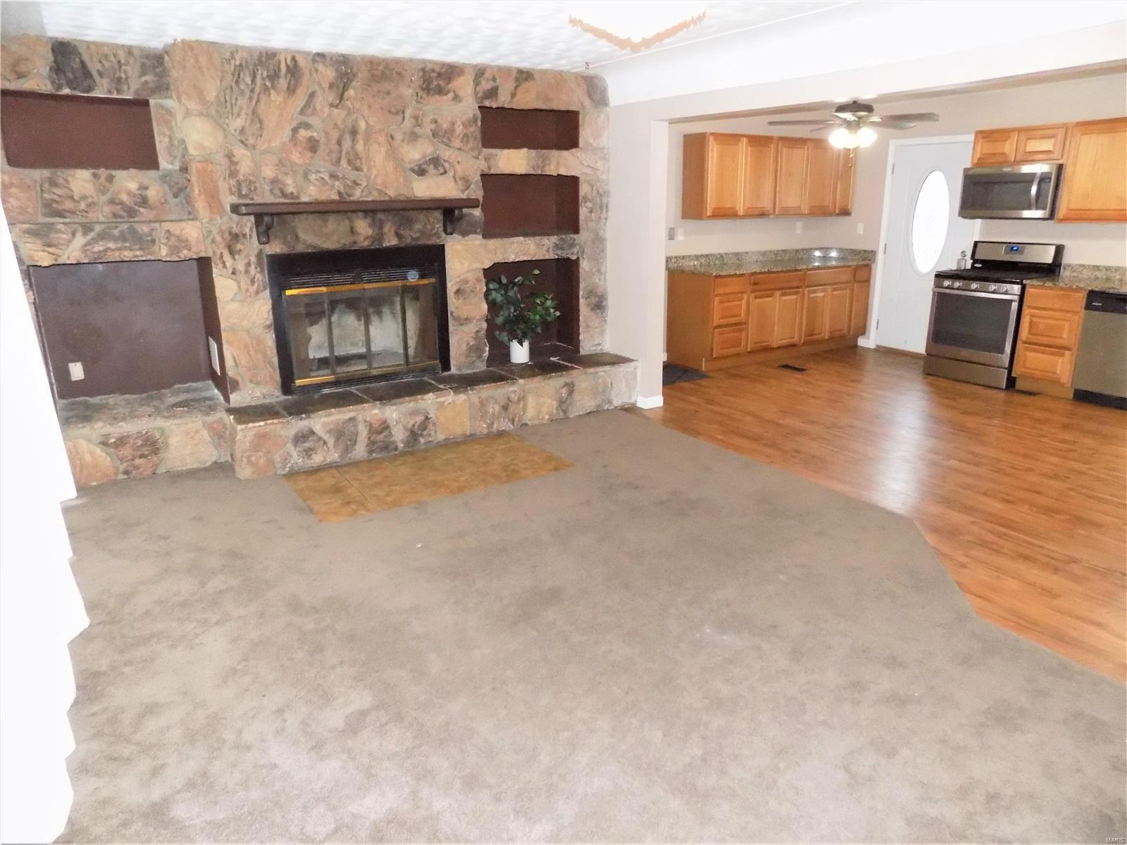 444 Old Rock Road Granite City, IL 62040 - Photo 11 of 32 Gallery Image 11