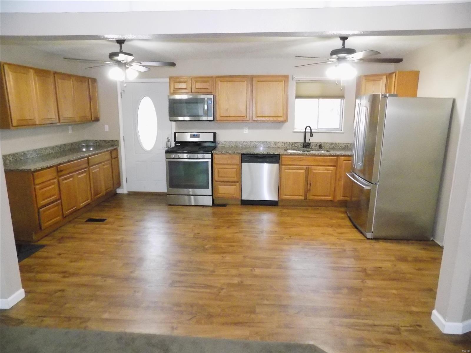 444 Old Rock Road Granite City, IL 62040 - Photo 12 of 32 Gallery Image 12