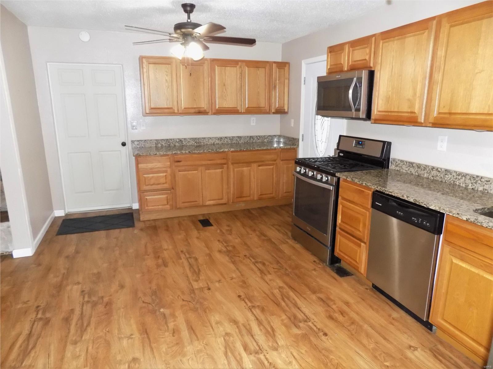 444 Old Rock Road Granite City, IL 62040 - Photo 13 of 32 Gallery Image 13