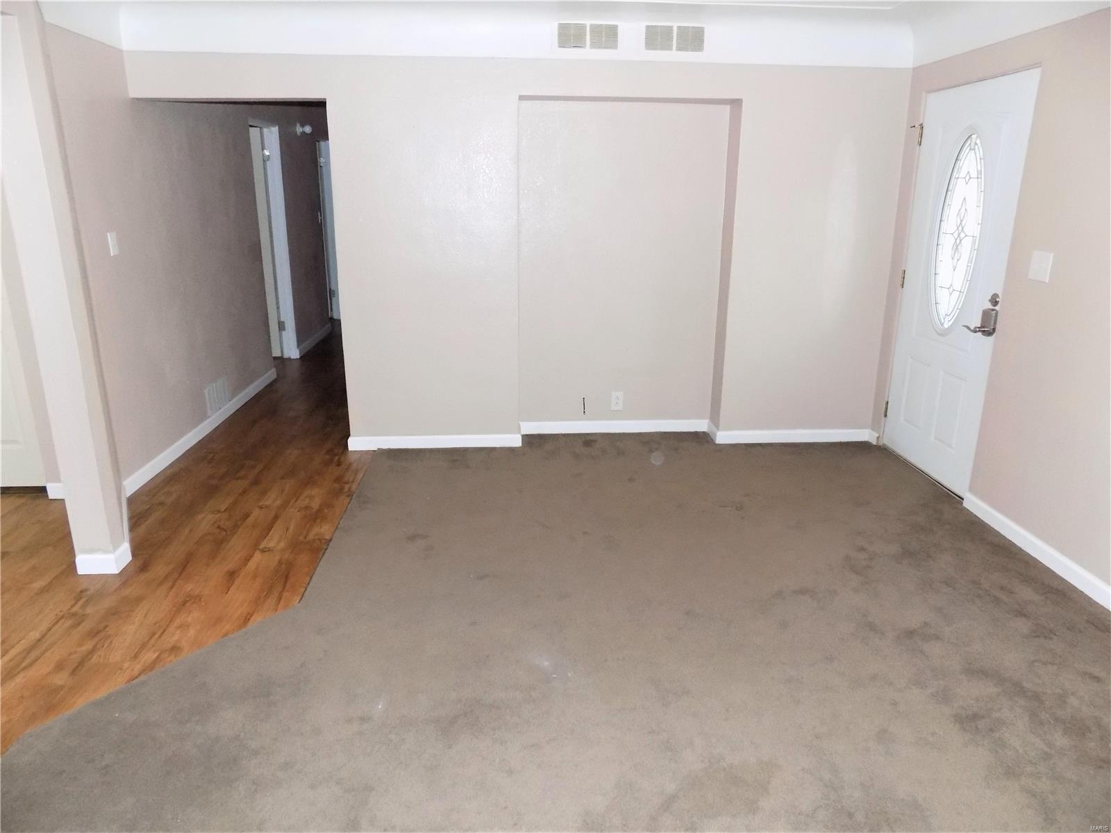 444 Old Rock Road Granite City, IL 62040 - Photo 9 of 32 Gallery Image 9