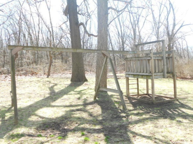 2118 Mt Olivet Road Kalamazoo, MI 49004 - Photo 17 of 18 DSCN0607
