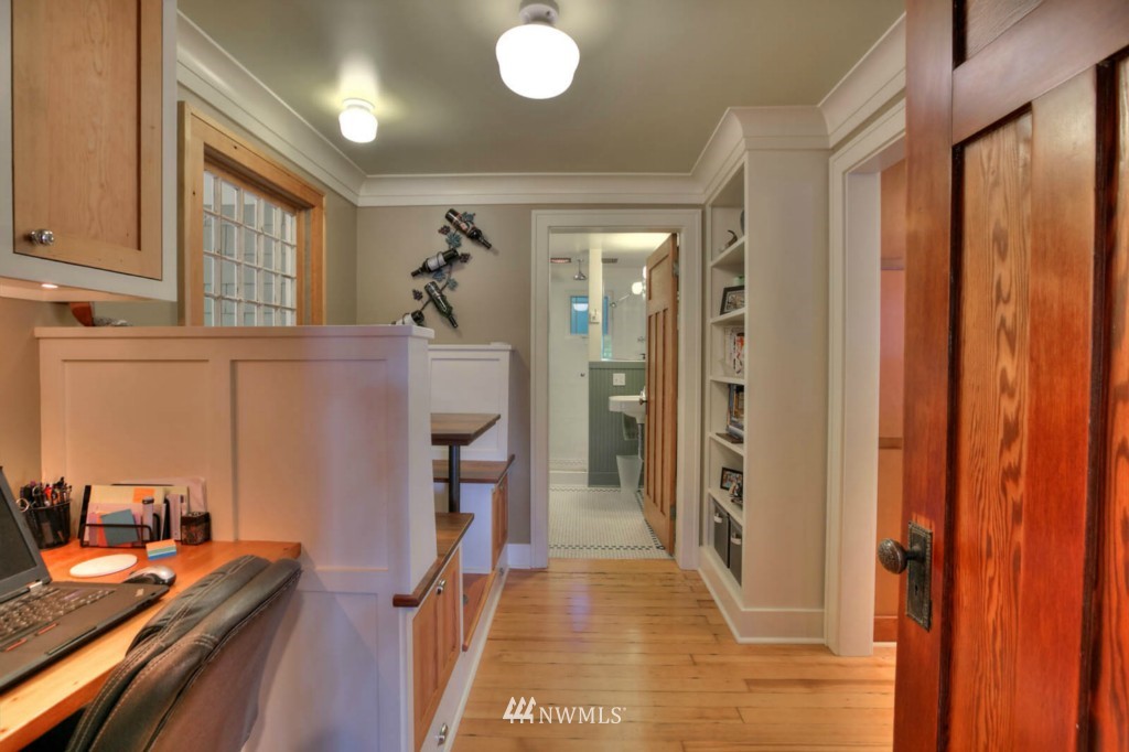 7249 Lake Alice Road Southeast Fall City, WA 98024 - Photo 16 of 25 Gallery Image 16