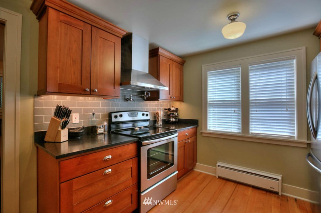 7249 Lake Alice Road Southeast Fall City, WA 98024 - Photo 18 of 25 Gallery Image 18