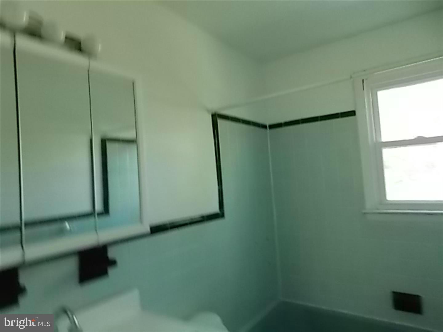 3 Roe Lane Arnold, MD 21012 - Photo 12 of 29 Bath