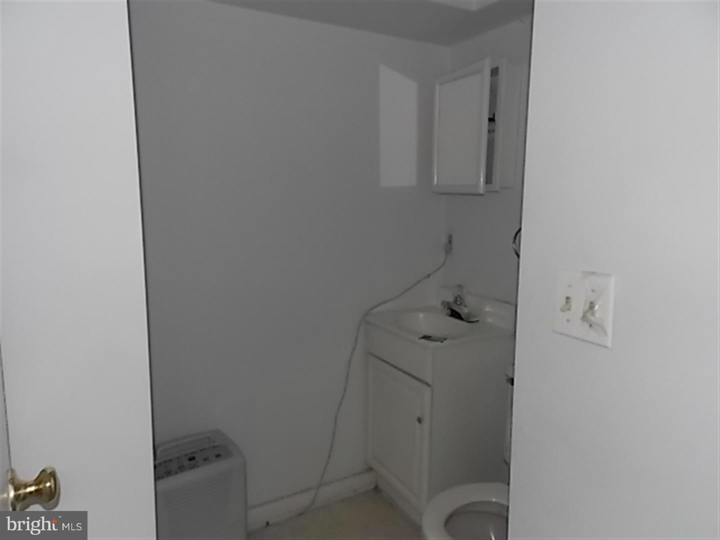 3 Roe Lane Arnold, MD 21012 - Photo 18 of 29 Bath