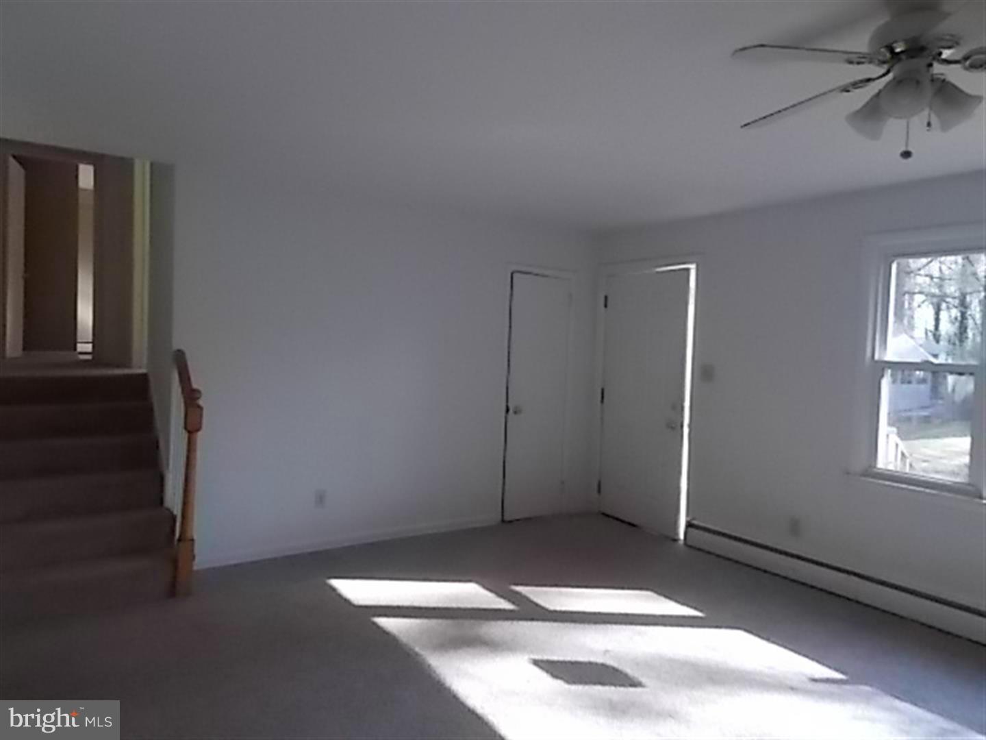 3 Roe Lane Arnold, MD 21012 - Photo 7 of 29 Interior (General)