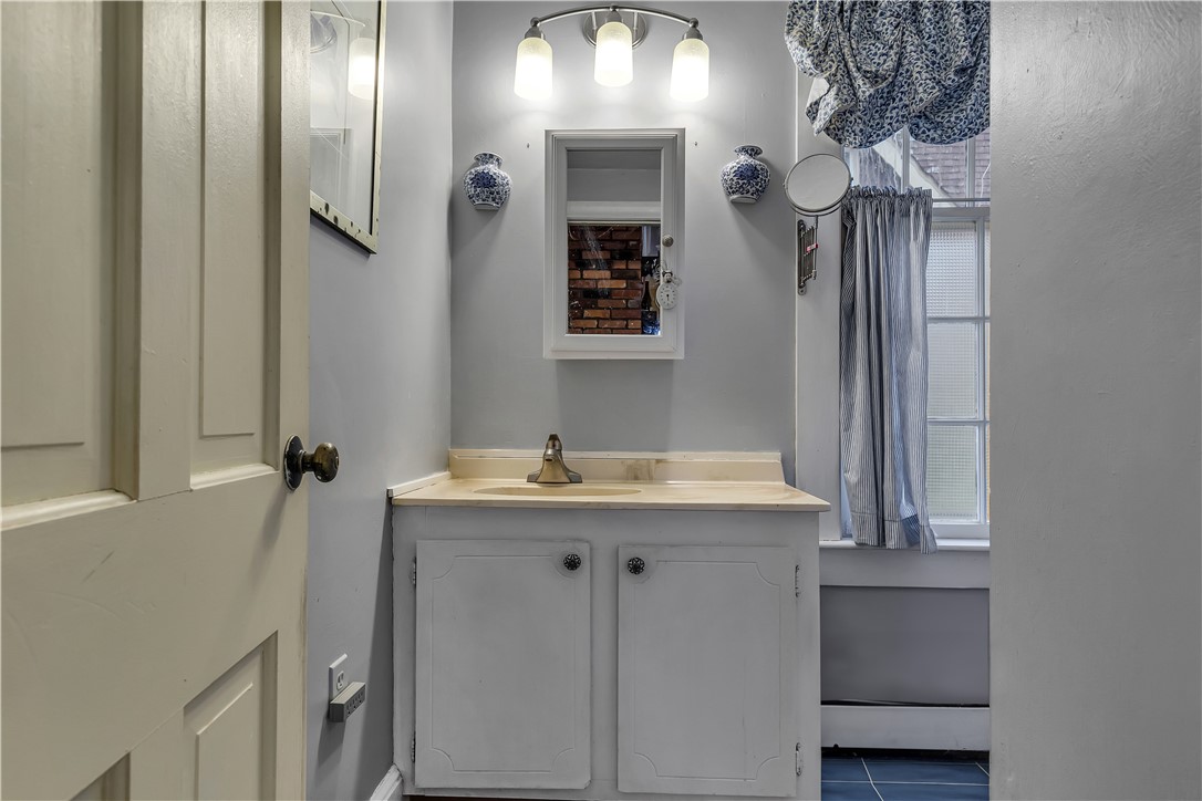 268 Prospect Street Woonsocket, RI 02895 - Photo 22 of 25