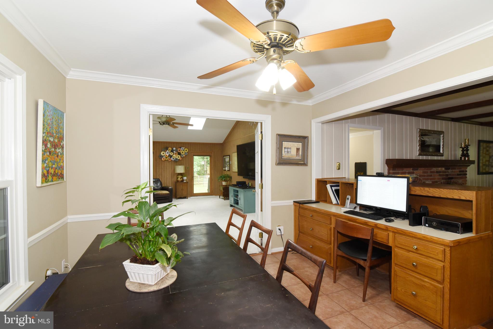 1718 Saddle Ridge Court Vienna, VA 22182 - Photo 12 of 45 Breakfast room with built-in desk space