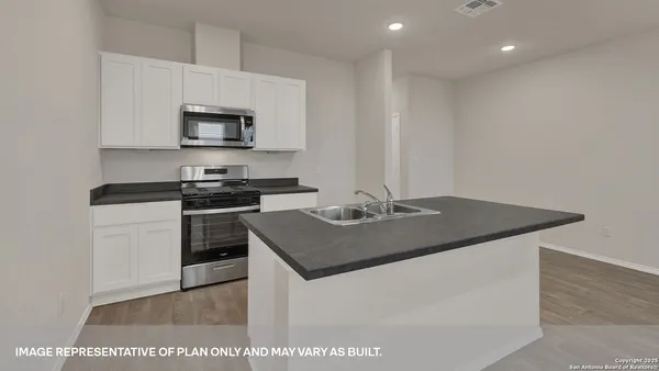 $309,990 | 213 Varner Way, Lockhart, TX 78644