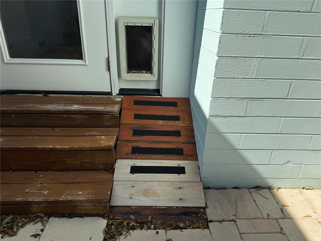 2801 Nancy Street Orlando, FL 32806 - Photo 35 of 39 a view of entryway